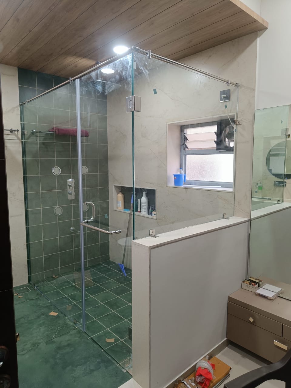 Shower Cubicle Installation
